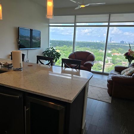 Latitude Med Center Apartment Houston Room photo